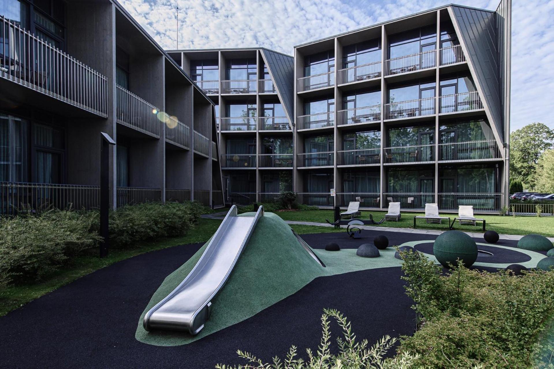 Mana Sleep & Spa Druskininkai Exterior photo The playground